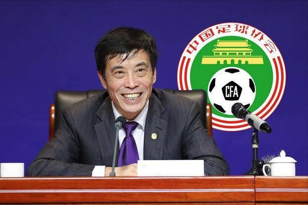 午夜成人在线视频