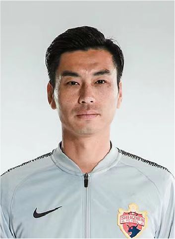 亚洲成人免费